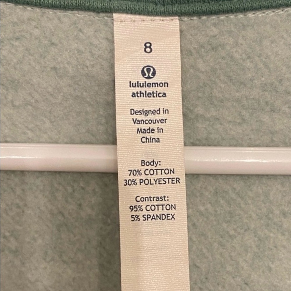 LULULEMON Scuba Hoodie II in Vintage Green Sz 8 - NWOT!! - Picture 10 of 12